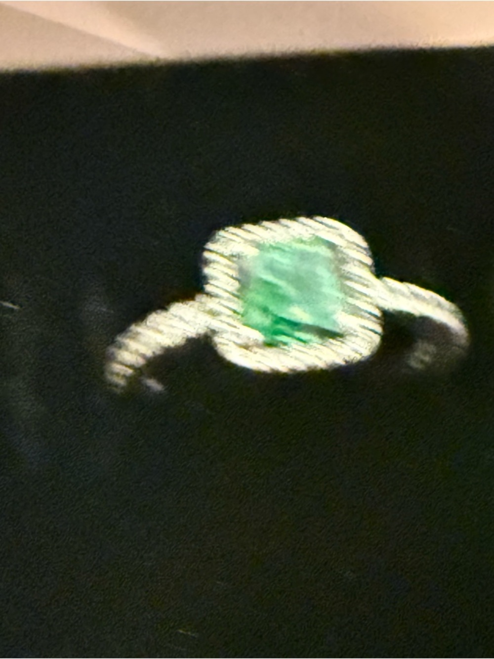 Authentic Pandora emerald green  with zirconia stones between 6 1/2 and 7 1/2 sz - Picture 3 of 4